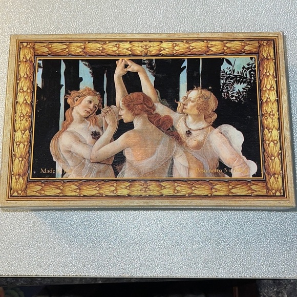 Italy Vantage Bar Soap - Picture 1 of 5